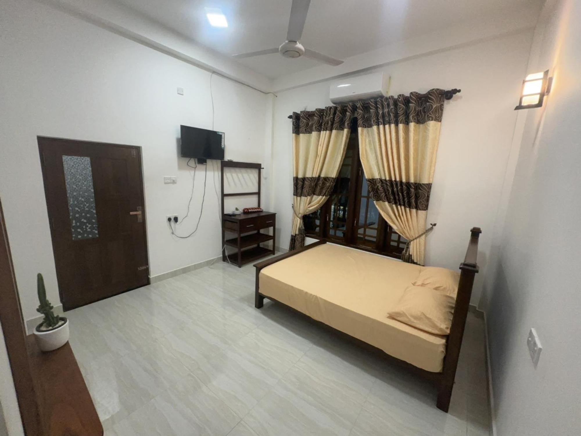Sns Guest House Galewela Exterior photo
